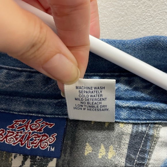 Button down - Picture 5 of 6